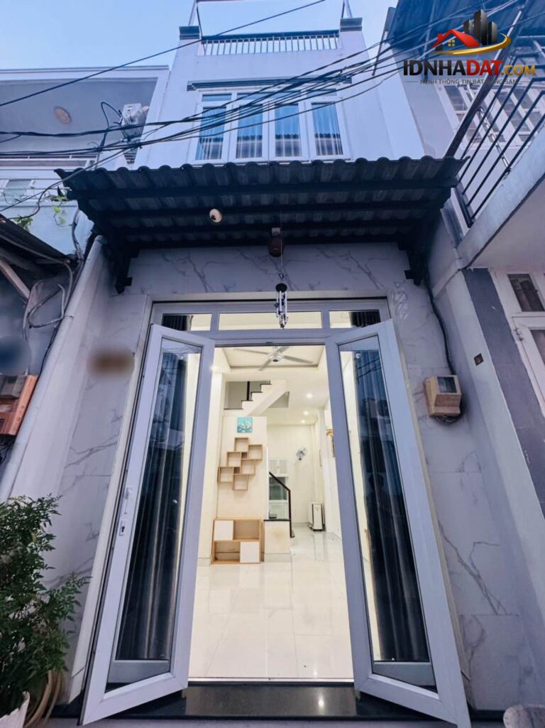 Biệt thự 3 tầng gần sân bay TSN – Giá thương lượng hấp dẫn