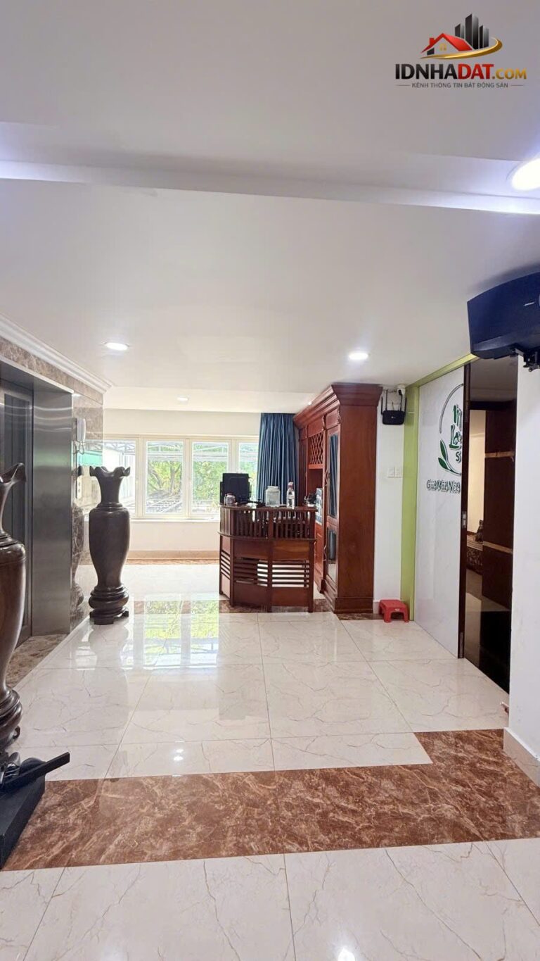 Bán nhà hẻm 16m Tân Quý – 400m chợ Tân Hương, 5x18m – 4T – 4PN – thang máy, 13,7 tỷ