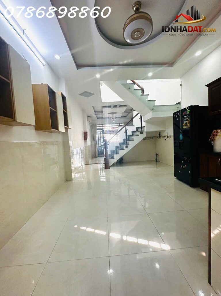 Nhà Hẻm Quận 7 Mới Toanh – Dọn Vào Ở Ngay, Sổ Hồng Chính Chủ!