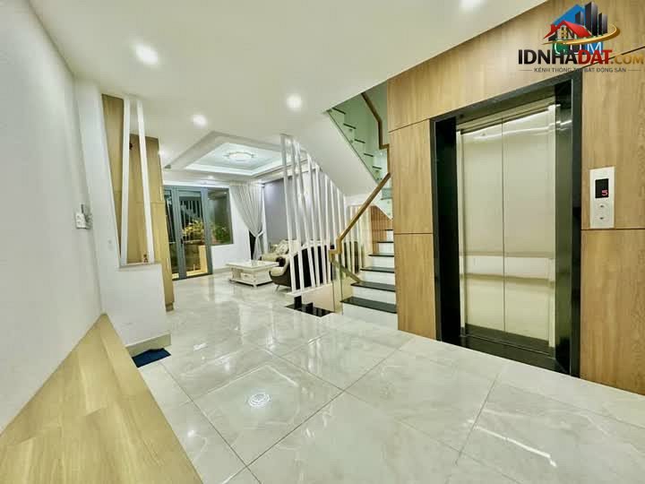 Bán nhà mặt phố Hoàng Sa Quận 3 Thành Phố Hồ Chí Minh 108m² giá 21 tỷ
