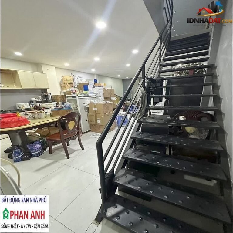Bán nhà mặt phố Quận 2 Thành Phố Hồ Chí Minh 80 m² giá thỏa thuận