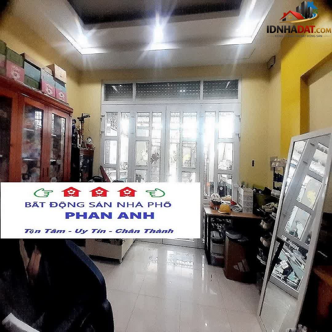 Bán nhà mặt phố 80 m² giá thỏa thuận Quận 2 Thành Phố Hồ Chí Minh