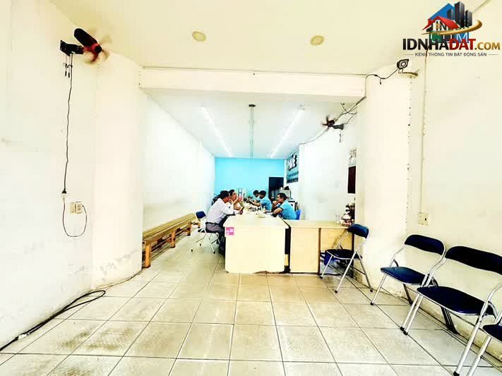 Bán nhà mặt phố 82 m² giá chỉ 29 tỷ tại Quận 10, Hồ Chí Minh