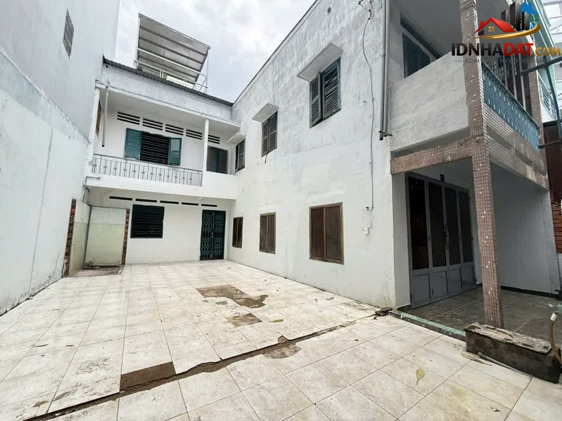 Bán nhà riêng Hẻm Xe Tải Ông Ích Khiêm Quận 11 Hồ Chí Minh 16.8 tỷ 112.7 m²