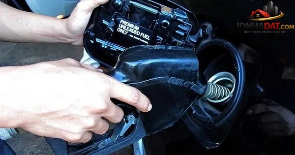 Sự Quản Lý Thị Trường Xăng Dầu TPHCM: Kiểm Tra và Xử Lý Vi Phạm