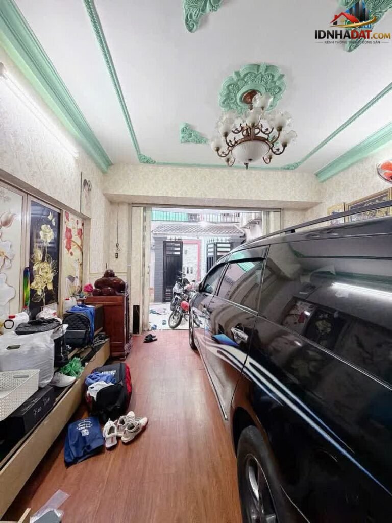 Bán nhà Phường Tân Sơn Nhì Quận Tân Phú Thành Phố Hồ Chí Minh diện tích 98 m² giá 13.45 tỷ
