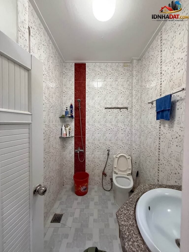 Bán nhà Phường 11 Quận Gò Vấp Thành Phố Hồ Chí Minh diện tích 64 m² giá 75 triệu/m²