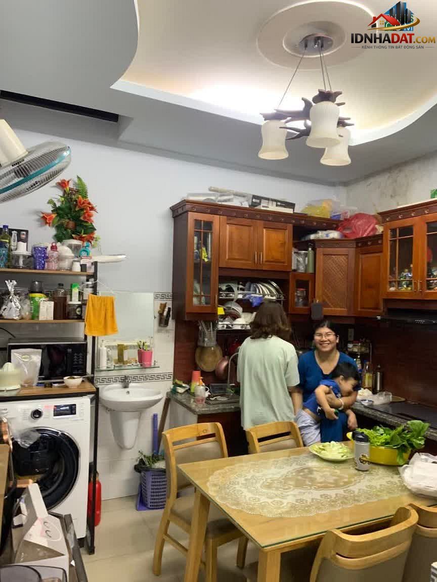 Bán nhà đất Đường Nguyễn Trọng Tuyển – Phường cũ Không xác định Quận Phú Nhuận – Thành phố Hồ Chí Minh 32 m² 5.1 tỷ