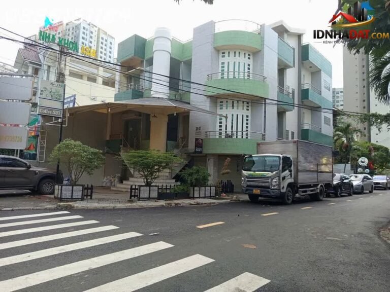 Bán nhà mặt phố Đường Nguyễn Duy Trinh – Quận 2 – Thành phố Hồ Chí Minh 395 m² 105 tỷ