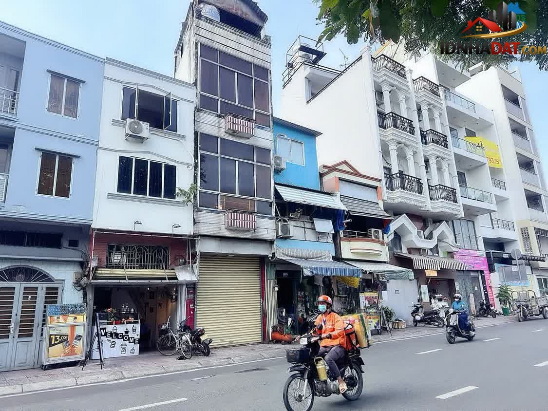 Bán nhà đất Đường Hoàng Sa – Phường cũ Không xác định Quận 3 – Thành phố Hồ Chí Minh 185 m² 46 tỷ