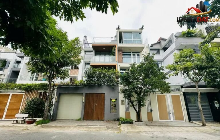 Bán nhà đất Đường số 25 – Phường cũ Tân Phong Quận 7 – Thành phố Hồ Chí Minh 140 m² 35 tỷ