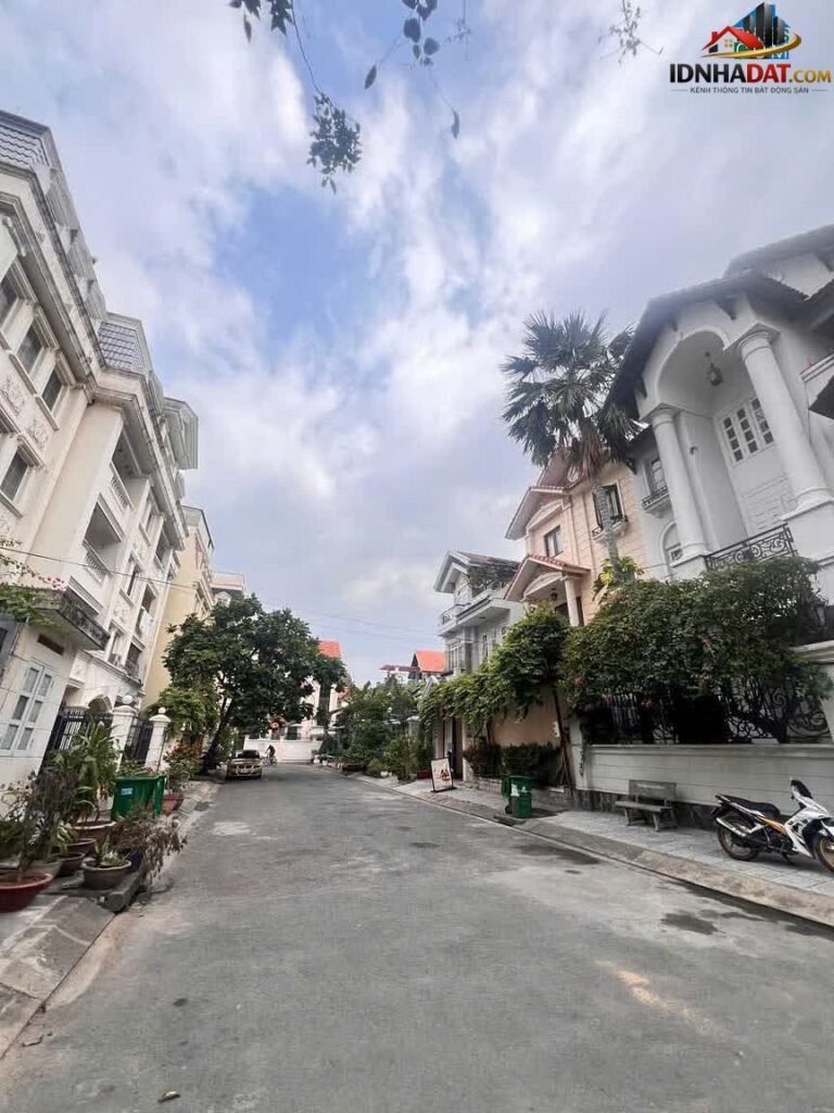 Bán đất Đường Võ Trường Toàn – Phường cũ An Phú Quận 2 – Thành phố Hồ Chí Minh 150 m² 50 tỷ