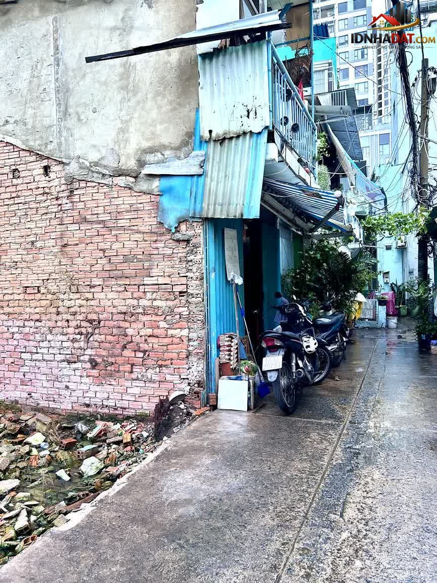 Bán nhà đất Đường Bến Vân Đồn – Phường cũ Quận 4 – Thành phố Hồ Chí Minh 52 m² 6.9 tỷ