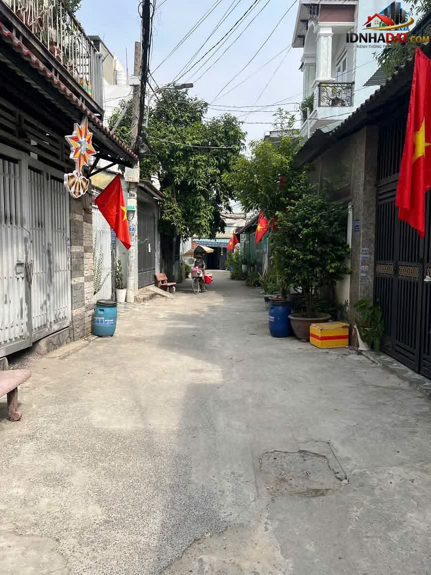 Bán nhà đất Đường Bùi Văn Ngữ – Phường cũ Không xác định Quận 12 – Thành phố Hồ Chí Minh – Diện tích 100 m² – Giá 5.2 tỷ