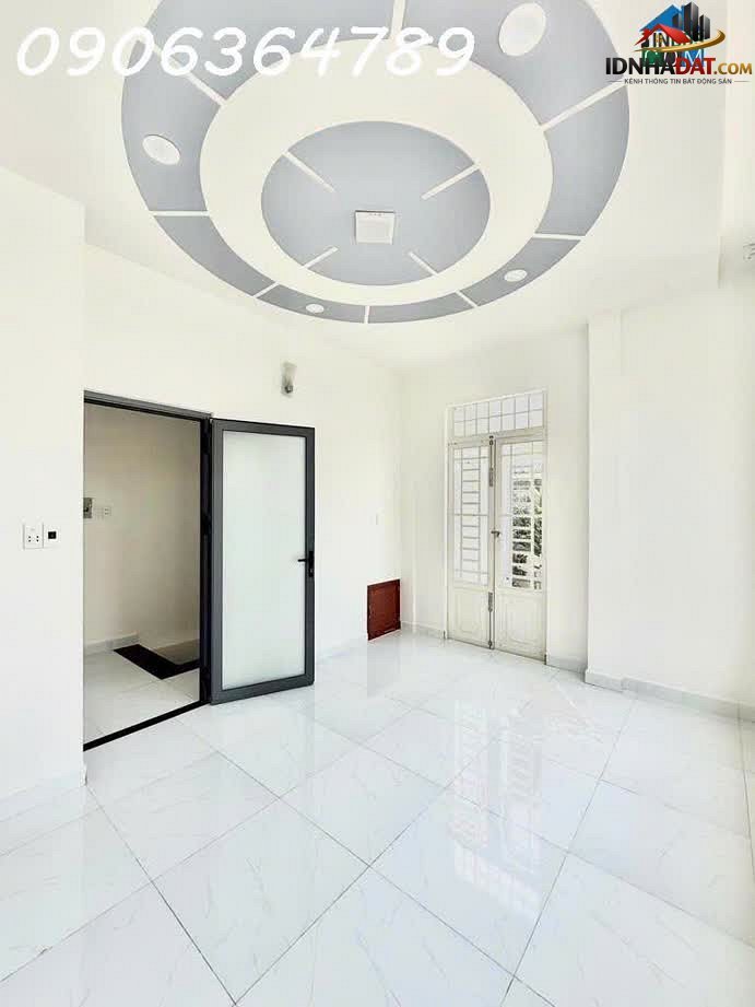 Bán nhà đất Đường Hoàng Sa – Phường cũ Quận 3 – Thành phố Hồ Chí Minh – Diện tích 30 m² – Giá 4.5 tỷ