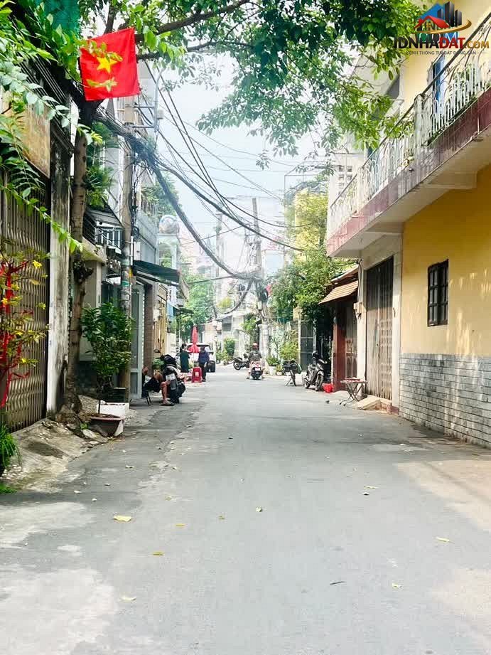 Bán nhà đất Đường Tân Kỳ Tân Quý – Phường cũ Sơn Kỳ Quận Tân Phú – Thành phố Hồ Chí Minh 80 m² 8.5 tỷ