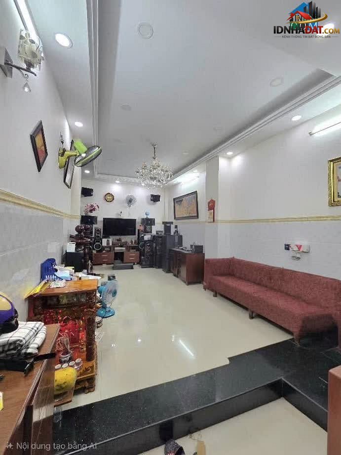 Bán nhà mặt phố Nguyễn Tri Phương Phường 4 Quận 10 Thành Phố Hồ Chí Minh diện tích 41.8 m² giá 9.7 tỷ