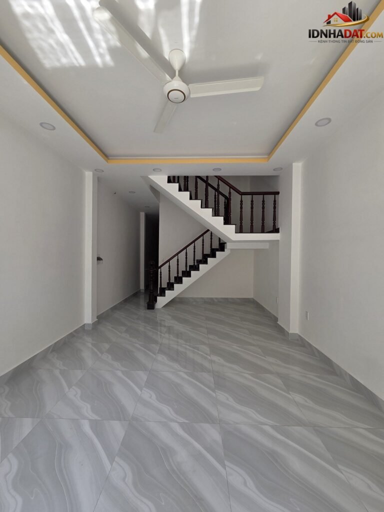 Nhà 3 tầng với 6pn – trung tâm phước long b … – Bán nhà mặt phố Huyện Phước Long – Bình Phước giá 7 – 10 tỷ
