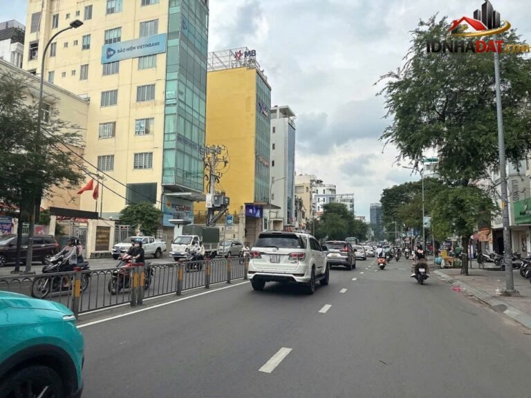 Bán gấp nhà mặt tiền kinh doanh đa nghề Đường Lê Quang Định – Phường cũ 12 Quận Bình Thạnh – Phường mới 12 – Thành phố Hồ Chí Minh 102m2 24.5 tỷ