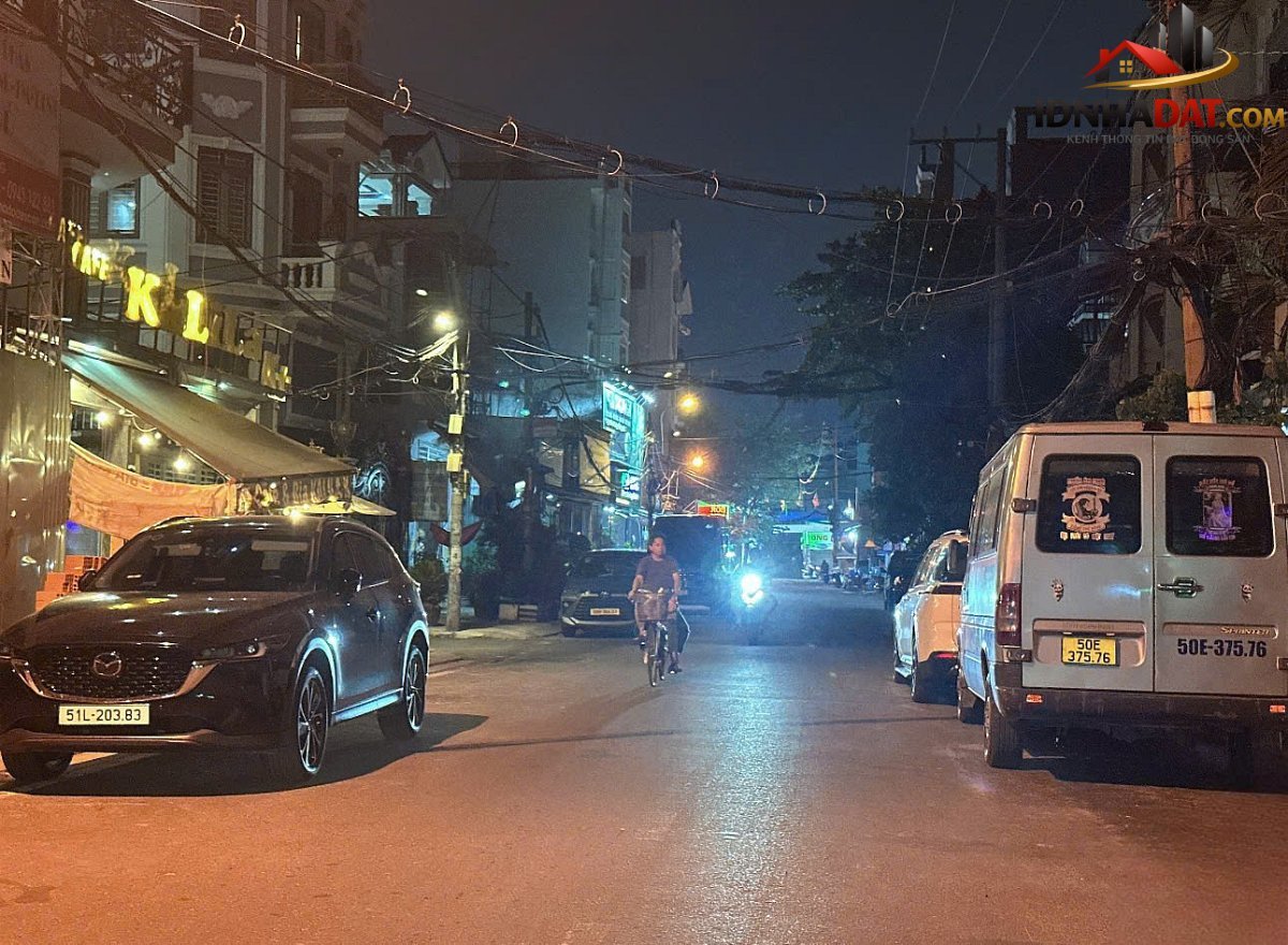 Bán nhà đất Đường Phan Huy Ích – Phường cũ 14 Quận Tân Bình – Phường mới 14 – Thành phố Hồ Chí Minh 70m2 13.5 tỷ