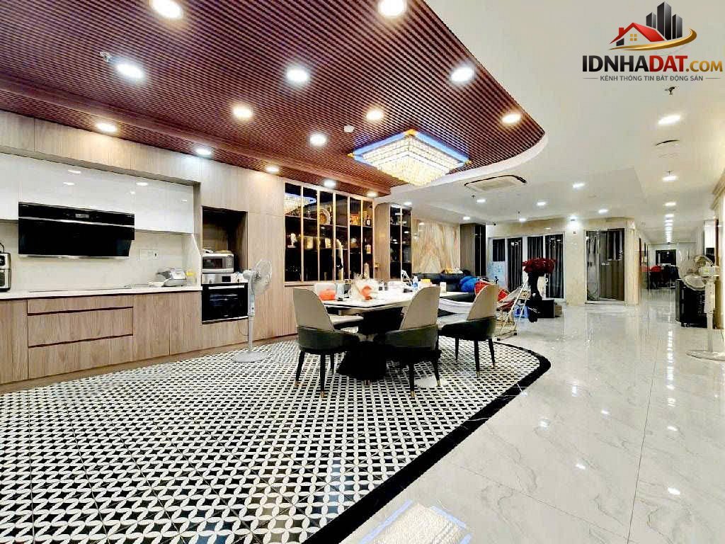 Đỉnh kd chdv 93pn 8l hầm ngang 10m 600m2 mtkd ngay âu cơ gần đh văn hiến tn 135 tỷ – Bán nhà đất Đường Âu Cơ – Phường cũ Hòa Thạnh Quận Tân Phú – Phường mới Hòa Thạnh – Thành phố Hồ Chí Minh