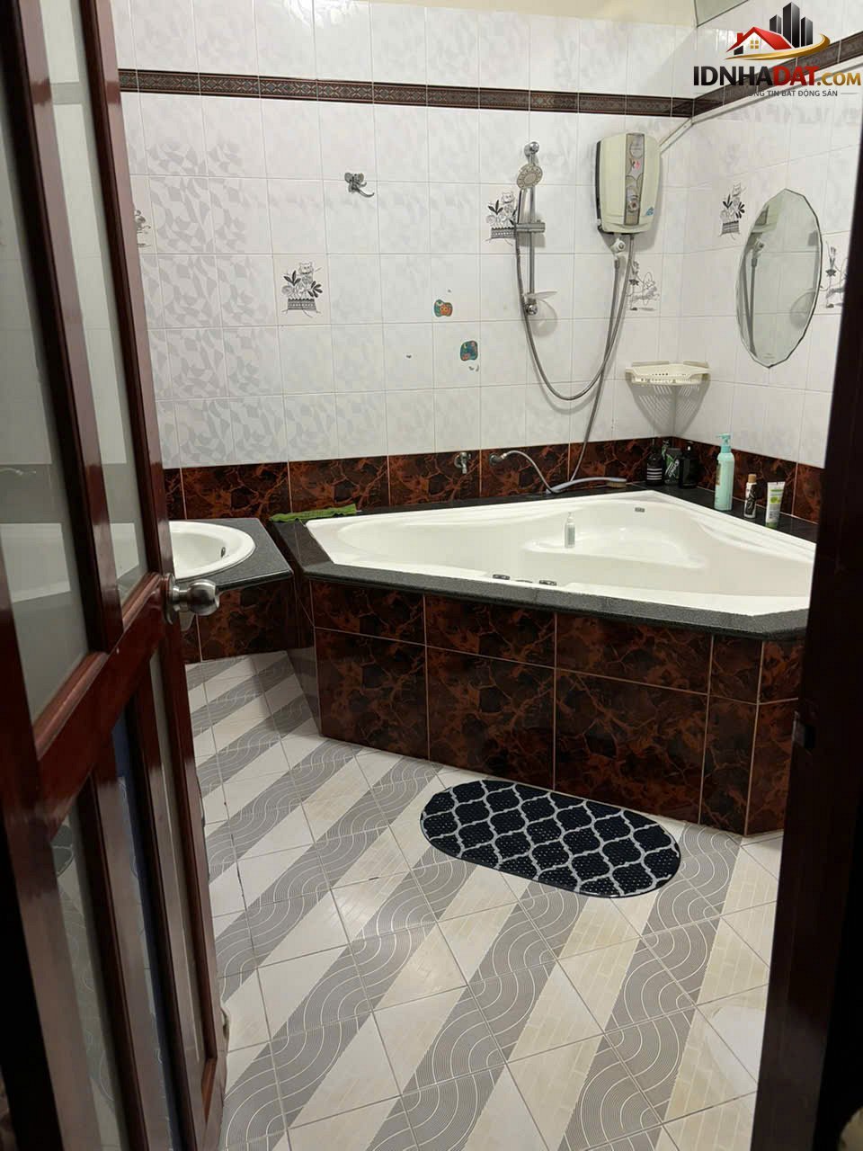 Bán nhà Phường Nguyễn Cư Trinh Quận 1 Thành Phố Hồ Chí Minh diện tích 108m2 giá 44 tỷ 880 triệu