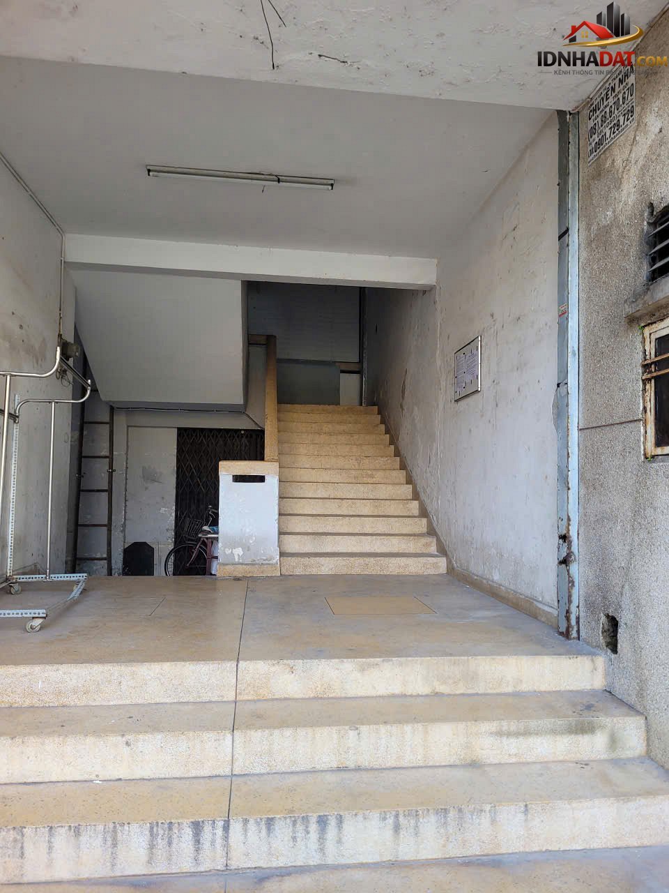 Bán căn hộ chung cư 10 mẫu, thang bộ 41m2 giá 1 tỷ 870 triệu Phường Bình Trưng Đông Quận 2 Thành Phố Hồ Chí Minh