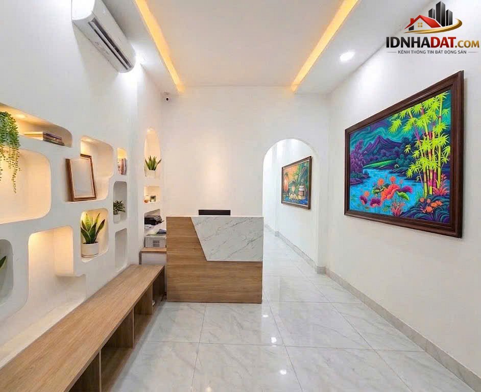 Bán nhà Phường Võ Thị Sáu Quận 3 Thành phố Hồ Chí Minh, DT 132m2, giá 12.5 tỷ