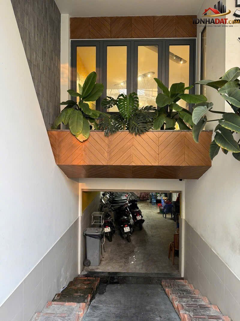 Bán chdv 6 lầu hầm hẻm 702 Hồng Bàng Quận 11 Thành Phố Hồ Chí Minh diện tích 143m2 giá 27 tỷ