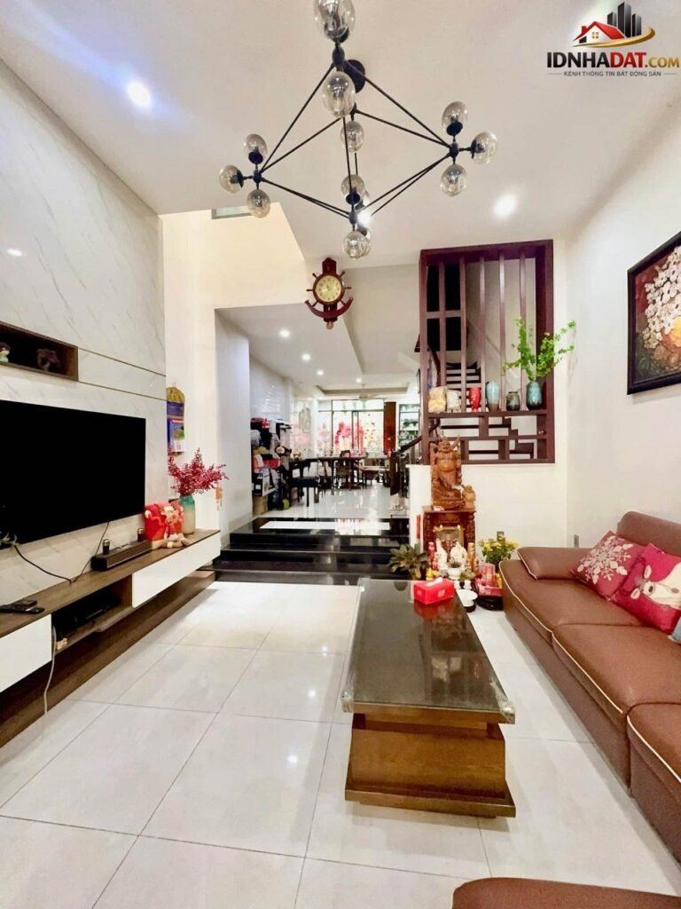 Bán nhà Phường 13 Quận Bình Thạnh Thành Phố Hồ Chí Minh diện tích 84m2 giá 17 tỷ 990 triệu