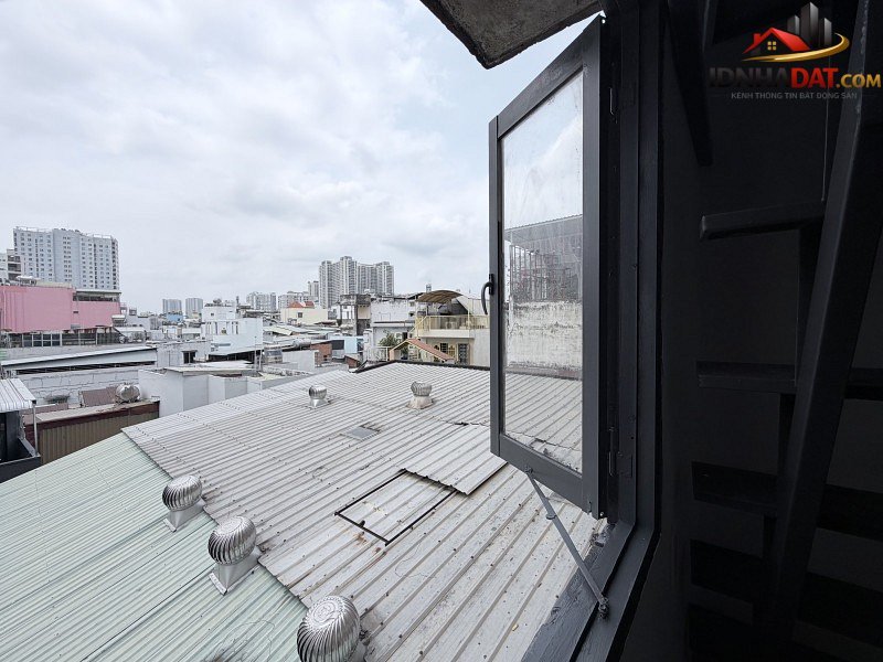Căn hộ cũ thích hợp homestay Đường Trần Hưng Đạo – Phường Bến Thành Quận 1 – Thành phố Hồ Chí Minh diện tích 20m2 giá 2250000000