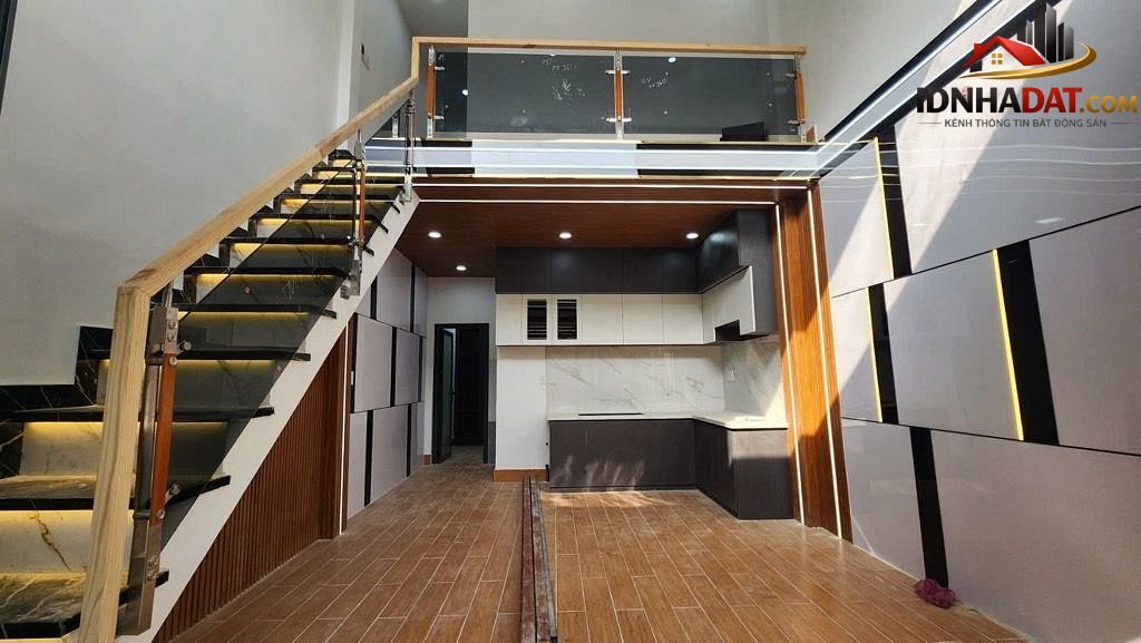 Nhà đẹp ở ngay, hẻm xe hơi khu vip âu dương lân tạ quang bửu – Bán nhà Phường Chánh Hưng Quận 8 Thành Phố Hồ Chí Minh – 80m2 – 6 tỷ 790 triệu