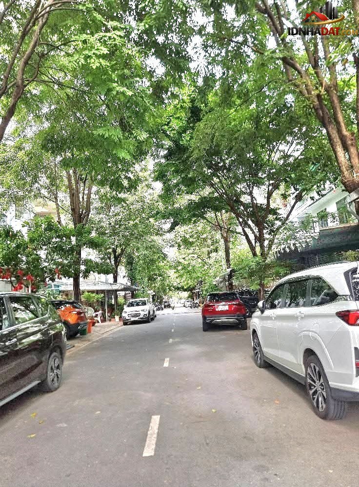 Bán biệt thự Phước Long B Quận Thủ Đức Thành Phố Hồ Chí Minh diện tích 160m2 giá 19.5 tỷ