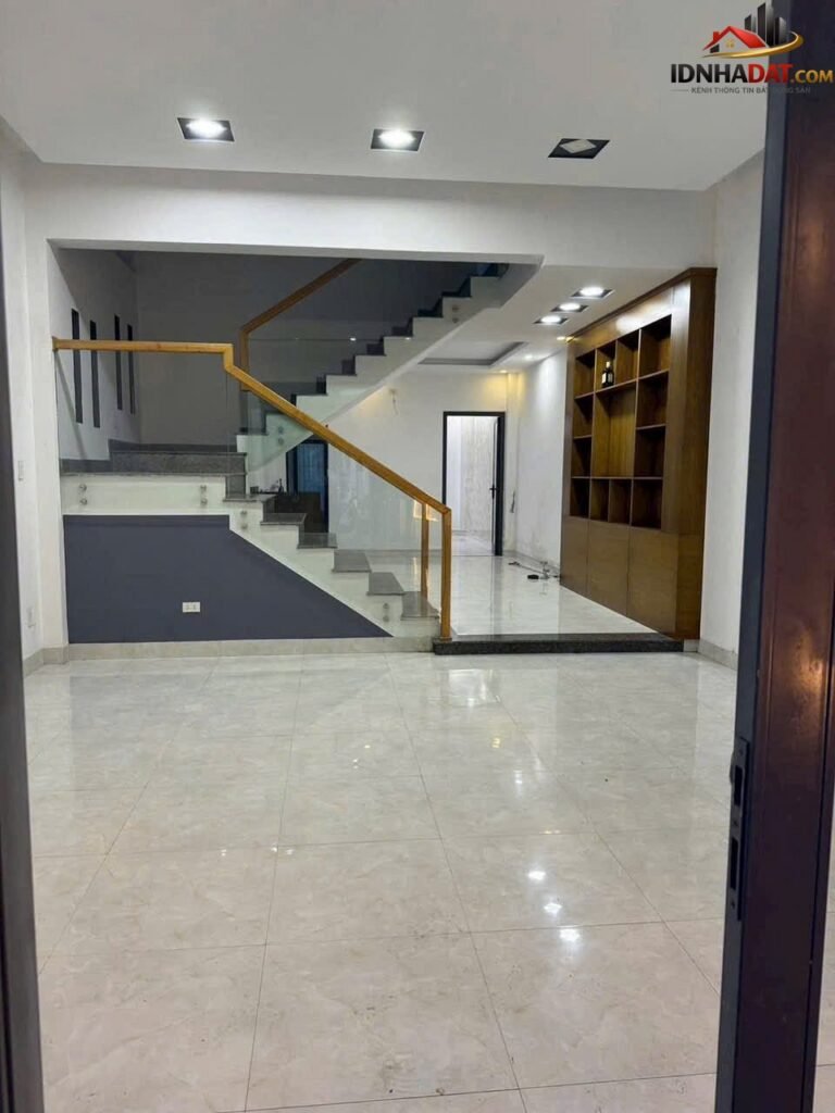 Cho thuê nhà 2 tầng, 3PN đường An Cư gần công viên Hồ Nghinh, Sơn Trà, Đà nẵng – Bán nhà đất Đường An Cư – Phường cũ An Hải Bắc Quận Sơn Trà – Phường mới An Hải Tây – Thành phố Đà Nẵng 90m2 22 triệu
