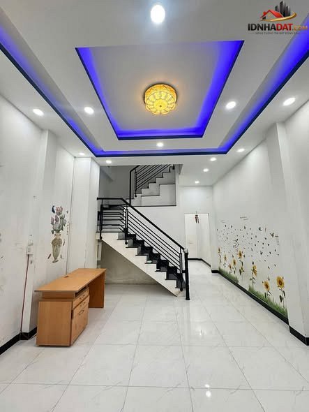 Bán gấp nhà 3 tầng ngay chợ long trường – Đường 1 – Phường cũ An Khánh – Quận Không xác định – Thành phố Hồ Chí Minh – Diện tích 49m2 – Giá 4 tỷ