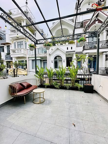 Bán nhà Phường 10 Quận Tân Bình Thành Phố Hồ Chí Minh – Đường xe hơi 6m thông, nhà đúc 4 tầng, 5pn – dt: 80m2, chỉ 7,5 tỷ