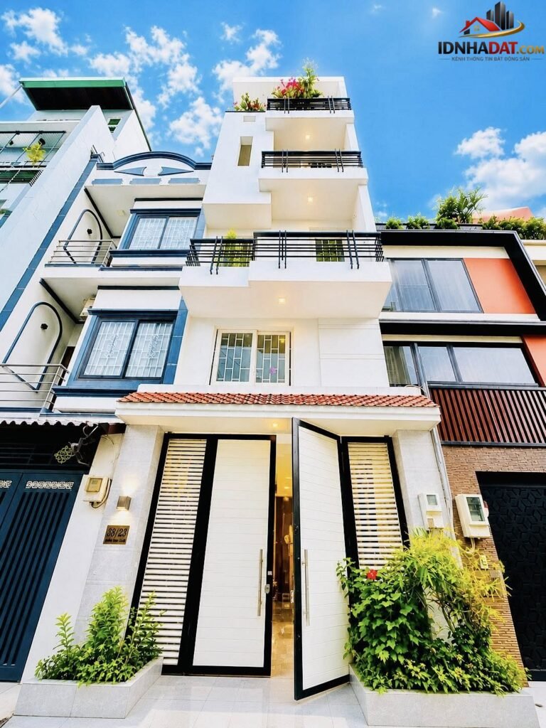 Bán nhà Tân Sơn Nhì Quận Tân Phú Thành Phố Hồ Chí Minh diện tích 72m2 giá 9.8 tỷ