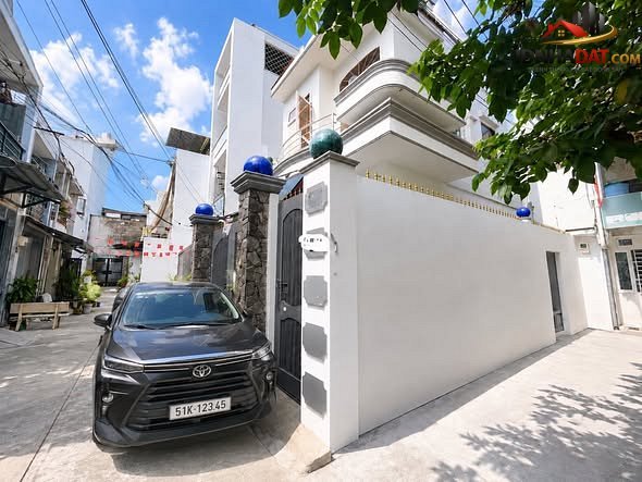 Chỉ 7.9 tỷ có nhà lô góc xe hơi đỗ cửa 101m2 Đường Lý Tuệ – Phường cũ Tân Sơn Nhì – Quận Tân Phú – Thành phố Hồ Chí Minh