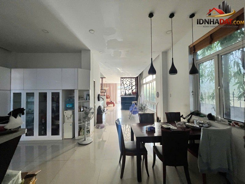 Bán nhà Phường Tăng Nhơn Phú A Quận Thủ Đức Thành Phố Hồ Chí Minh – Diện tích 222 m2 – Giá 17,9 tỷ