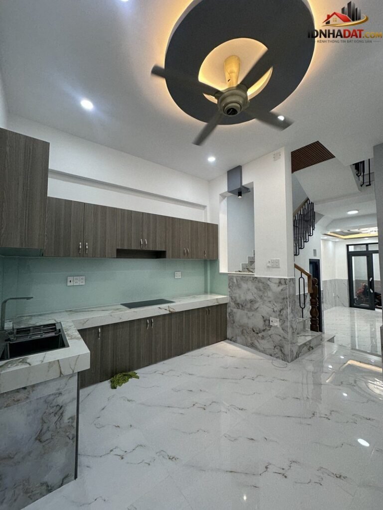 Bán nhà Thành Thái – Phường cũ 14 Quận 10 – Phường mới 14 – Thành phố Hồ Chí Minh diện tích 55m2 giá 11.8 tỷ