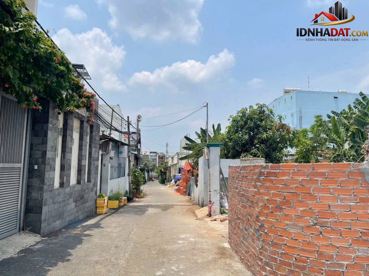 Bán nhà Phường Tăng Nhơn Phú Quận 9 Thành Phố Hồ Chí Minh – Lô góc 2 mặt tiền HXH đường Man Thiện DT 176m2 – Giá 11 tỷ
