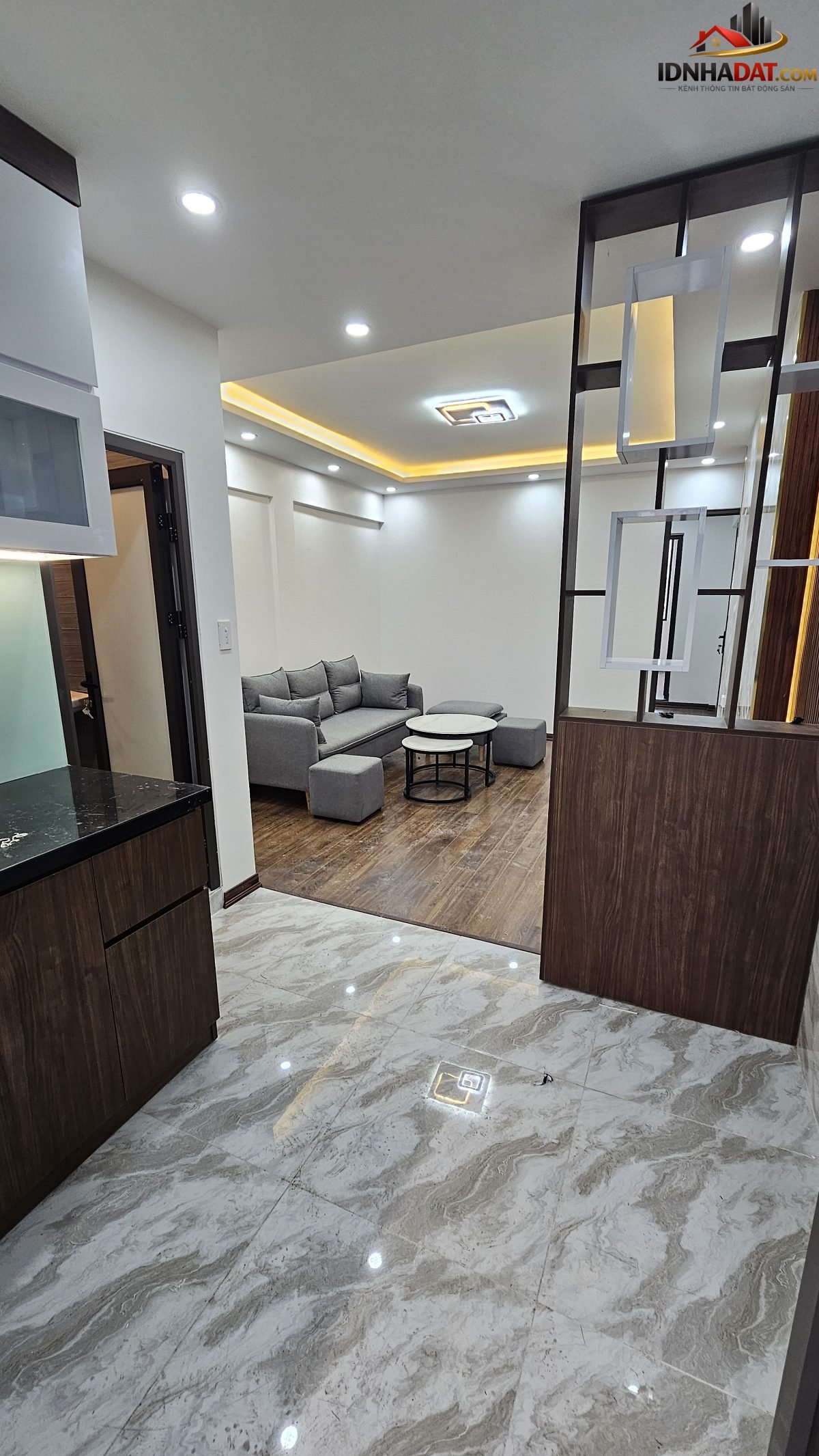 Bán nhà Phường Láng Hạ Quận Đống Đa Thành Phố Hà Nội, căn hộ tập thể 90m2 giá 2,2 tỷ