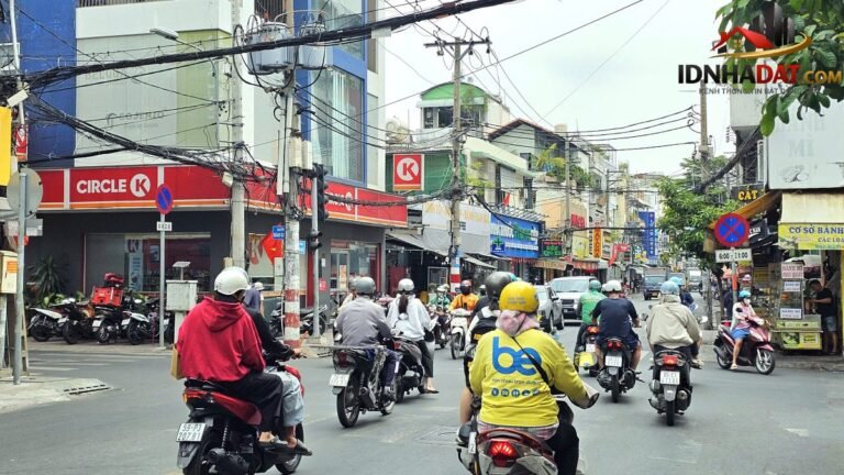 Nhà mặt tiền khu 307/23 bàu cát, tân bình 133m2 – 15 tỷ – sổ hồng, đông nam – Bán nhà đất Đường Bàu Cát – Phường cũ 12 Quận Tân Bình – Phường mới 12 – Thành phố Hồ Chí Minh