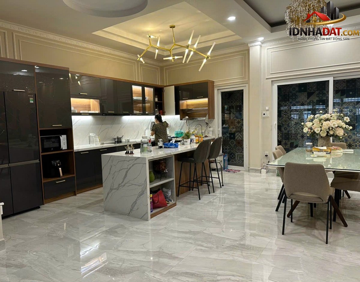 Bán nhà Phường Tân Định Quận 1 Thành Phố Hồ Chí Minh diện tích 115m2 giá 28.5 tỷ
