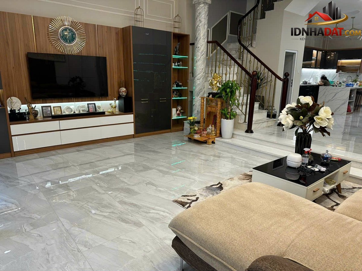 Bán nhà Phường Tân Định Quận 1 Thành Phố Hồ Chí Minh diện tích 115m2 giá 28.5 tỷ