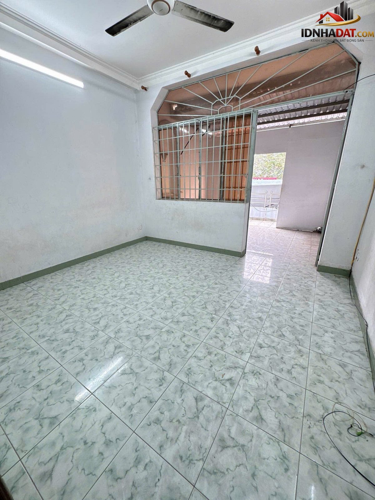 Mặt tiền Kinh Doanh sầm uất LẠC LONG QUÂN – Tân Bình Bán nhà đất Đường Lạc Long Quân – Phường cũ 10 Quận Tân Bình – Phường mới 10 – Thành phố Hồ Chí Minh 79m2 13 tỷ