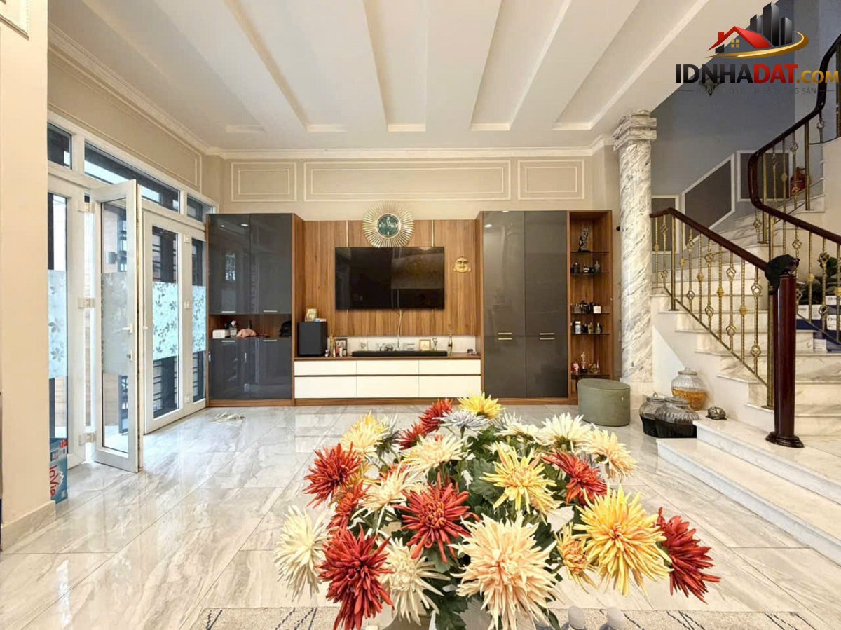 Bán nhà Phường Tân Định Quận 1 Thành Phố Hồ Chí Minh diện tích 115m2 giá 28.5 tỷ