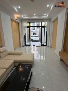 Bán nhà Phường Hòa Cường Quận Hải Châu Thành Phố Đà Nẵng diện tích 74m2 giá 9,9 tỷ