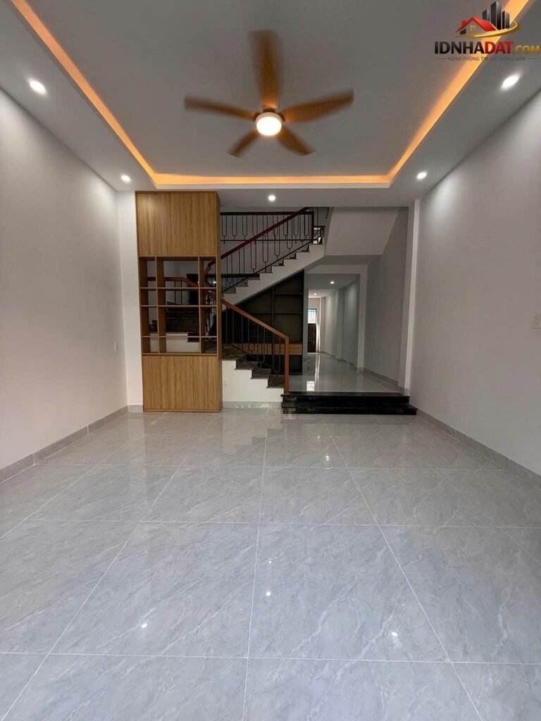 Gấp bán nhà 3 tầng Sơn Trà 210m2 – Giá chỉ 12,9 tỷ Còn tl Bán nhà Phường Sơn Trà Quận Sơn Trà Thành Phố Đà Nẵng