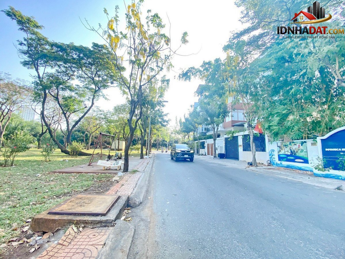 Bán nhà Phường Tân Phong Quận 7 Thành Phố Hồ Chí Minh diện tích 140m2 giá 30 tỷ